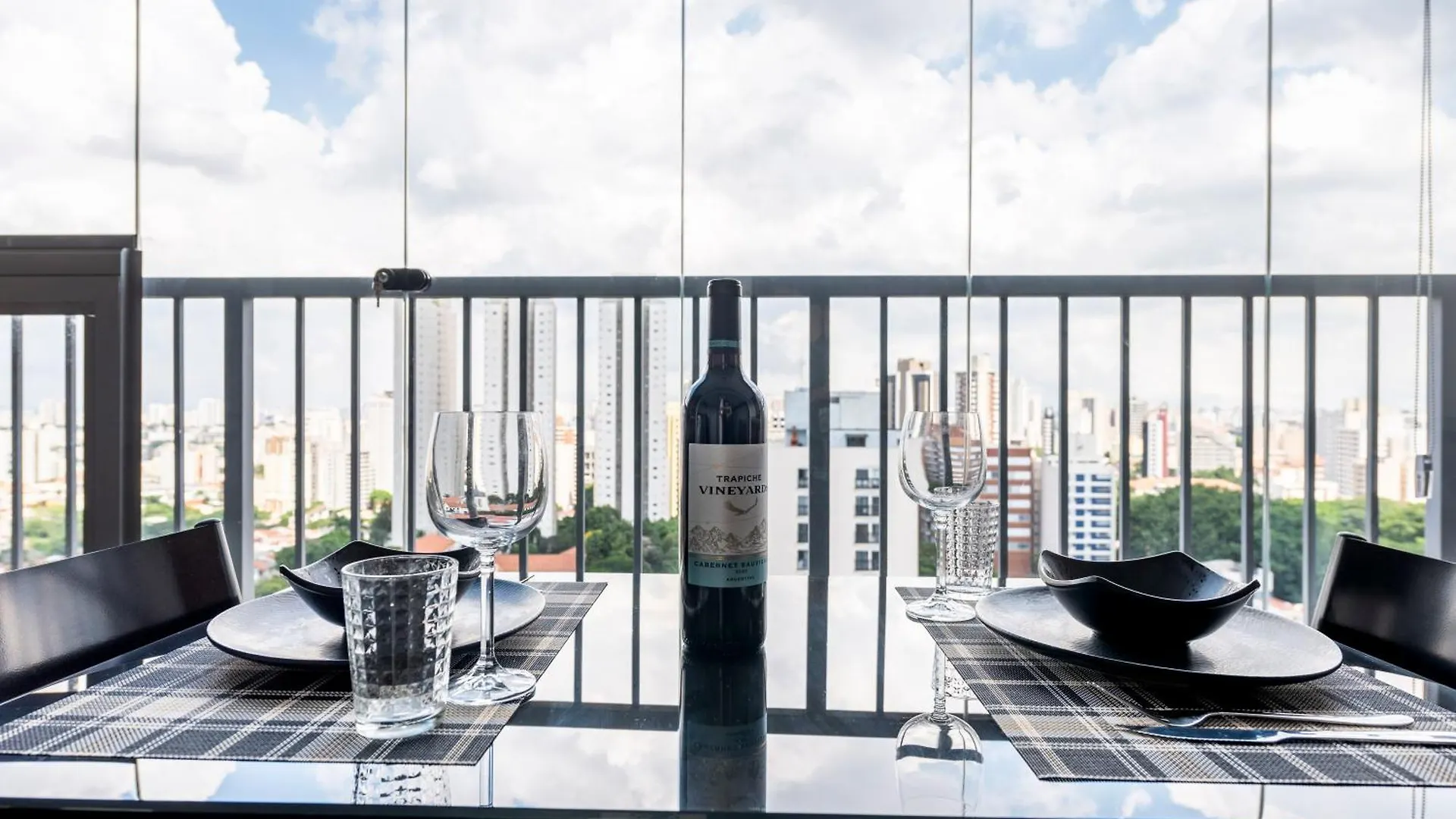 Apartment Studio Confortavel Vila Mariana Paulista Metro Sao Paulo Brazil